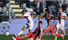 Cremonese e Genoa muovono la classifica, nessun gol e un punto a testa