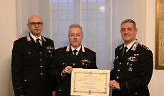 Medaglia Mauriziana ai luogotenenti Nasca e Currarino per 50 anni di servizio