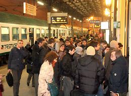 Disastro treni, soppressioni e ritardi per Mantova e Milano