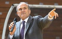 Tenta il suicidio,  gli azzurri di Perri  lo salvano
