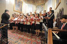 Tante voci, una lode: tre cori per il Santuario