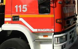 Prende fuoco un elettrodomestico, tre bambini intossicati