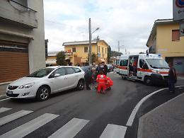 Donna investita, paura per una 80enne