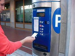 "Parcheggi meno cari da gennaio 2014"