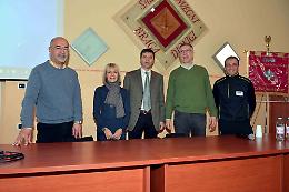 Studenti a scuola di primo soccorso