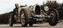 Auto d'epoca per ricordare Guido Foresti e la moglie Elda