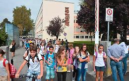 Settimana corta alla media 'Diotti'? Genitori in agitazione