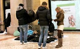 Botte e morsi ai carabinieri
Abusivo senegalese in arresto