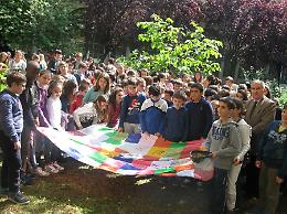 Festa per il kaki alla media Campi