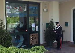 Maxifurto di cellulari e tablet: mazzata alla vetrina, colpo da 17mila euro