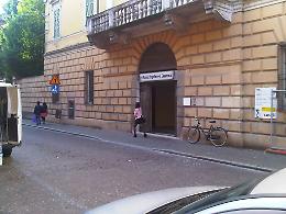 Assalto alla banca. Allarme e fuga