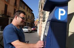 Parcometro ruba minuti a Borgo San Pietro