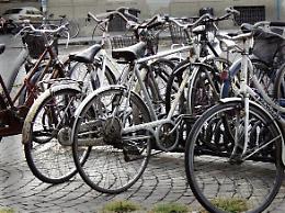 Ladro di biciclette denunciato dai carabinieri
