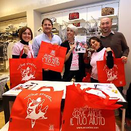 Le immagini di Bag for life in corso Garibaldi