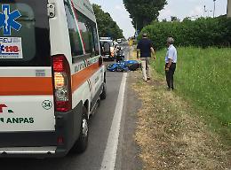 Schianto in via Postumia, scooterista finisce in ospedale