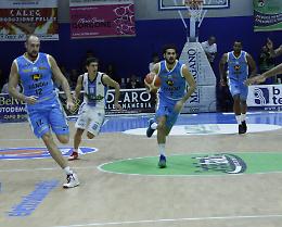 La Vanoli sbanca Capo d'Orlando (69-65)