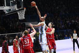 Vanoli, grande difesa e sesto successo (73-63)