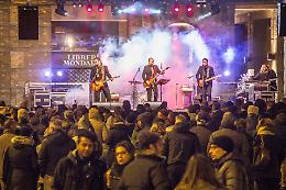 Festa di Capodanno in piazza Stradivari, le foto
