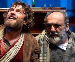 Aperitivo a teatro lunedì 25 con gli attori Haber e Boni
