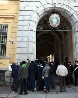 Prima udienza in tribunale a Cremona davanti al giudice Pierpaolo Beluzzi