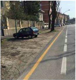 Viale Trento e Trieste, di giorno parcheggi deserti: &egrave; giusto cos&igrave;?