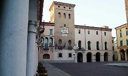 «Fuga di tecnici dal Comune: gli uffici perdono pezzi»