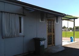 Saccheggiato il bar dello stadio