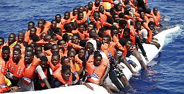 Migranti, flusso ininterrotto
