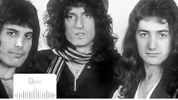 Queen, la versione velocizzata di "We Will Rock You"