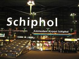 Schiphol in tilt