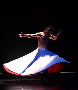 Ziya Azazi, senza il sacro resta il simulacro