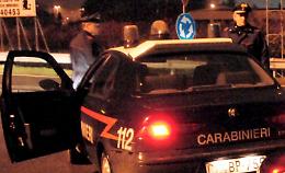 Lite domestica, moglie fugge in trattoria