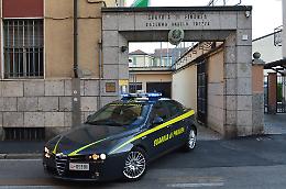 Gdf, sequestro di beni per 350 mila euro nei confronti di 4 cittadini cinesi