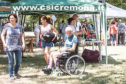 La marcia 'Run for Parkinson' al parco al Po