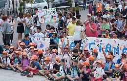 La 'Marcia della pace' degli alunni delle scuole