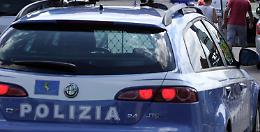 Fuga rocambolesca in motorino per sfuggire agli agenti