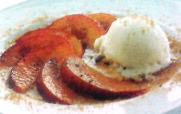 LA RICETTA
Pesche gratinate alle spezie