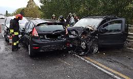 Schianto con feriti, ponte chiuso al traffico