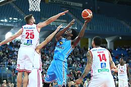 La Vanoli passa (79-68) a Pesaro