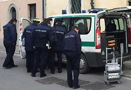 Carni e alimenti scaduti, due sanzioni da tremila euro