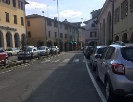 Affiancate e poi scippate, 90enne finisce all’ospedale