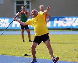 Nonno Leo, nuove vittorie: a 78 anni record  nel giavellotto