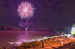 FOTO Piazza Spagna: fuochi d'artificio, giostre ed eventi del fine settimana