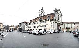 Piazza Garibaldi:  riqualificazione salva-parcheggi