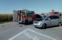 Scontro auto-moto, due feriti gravissimi