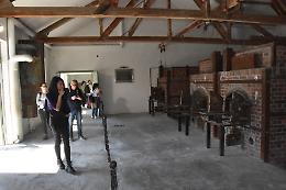 Teatro Monteverdi, proiezione del reportage 'A Dachau, tra gli orrori nazisti'