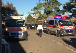Allarme e panico a scuola, venti studenti intossicati