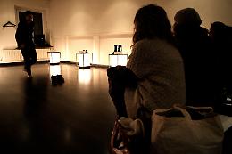 E i negozi chiusi diventano teatri
Se la crisi del commercio d&agrave; spettacolo