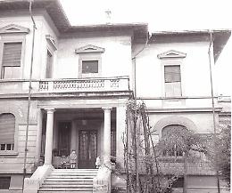 Pièce su Villa Merli