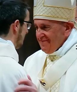 Caorso, don Aldo nuovo sacerdote. Ordinato dal papa